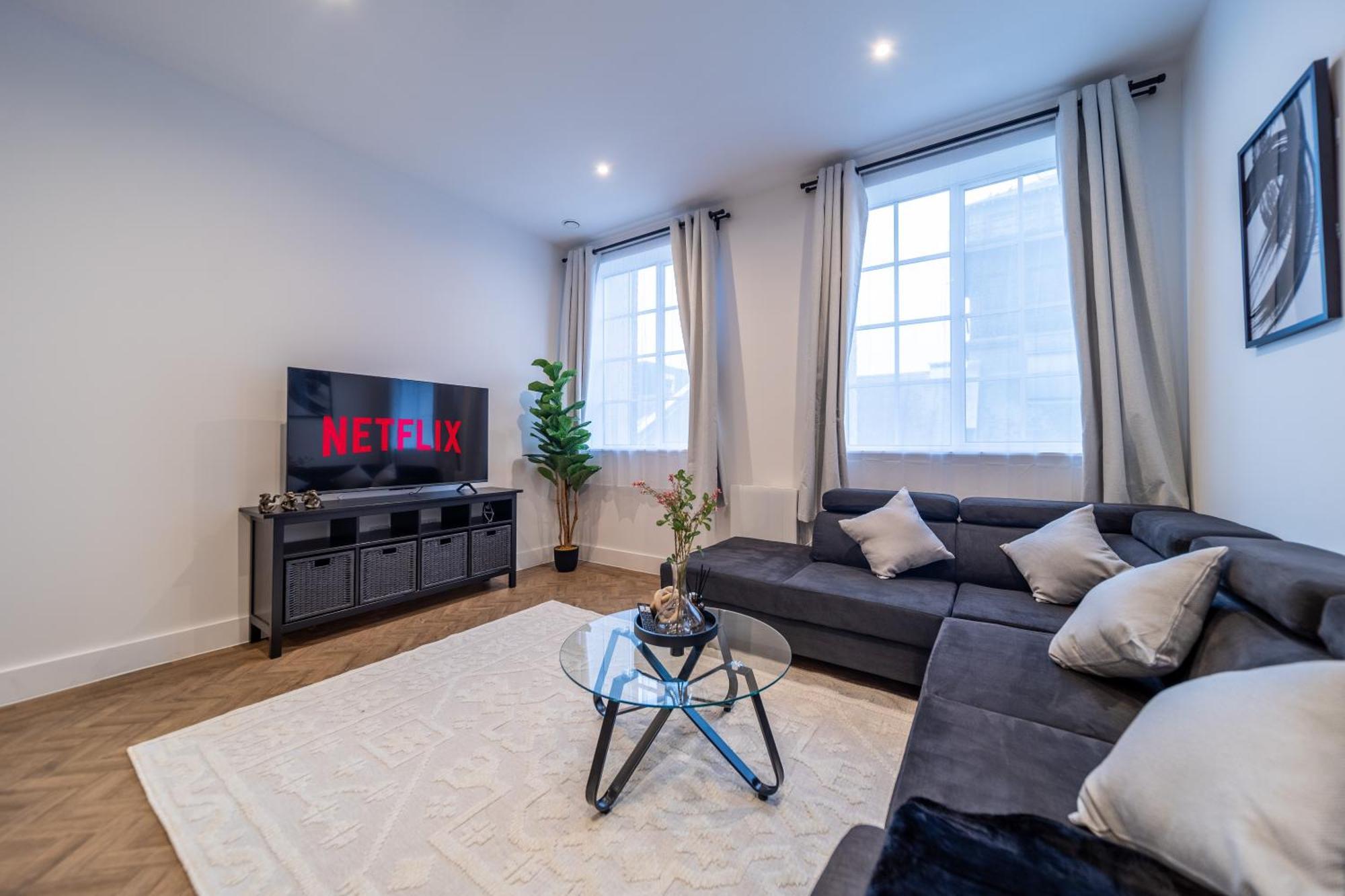 The Essex Apartments - Ashby House Chelmsford Bagian luar foto