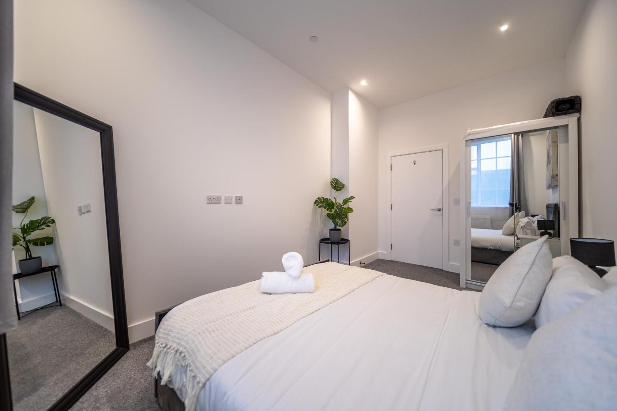 The Essex Apartments - Ashby House Chelmsford Bagian luar foto